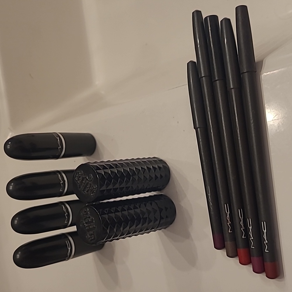 MAC / Kat Von D bundle